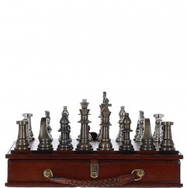 Hand Finished Luxury Leather Chess Set Chestnut: LF-117
