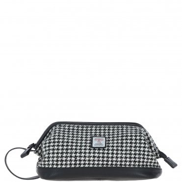 Ashwood Leather & Harris Tweed® Cloth Unisex Washbag Black/White: TW-40-12-BW
