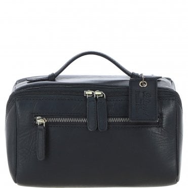 Leather Washbag Black: K-49