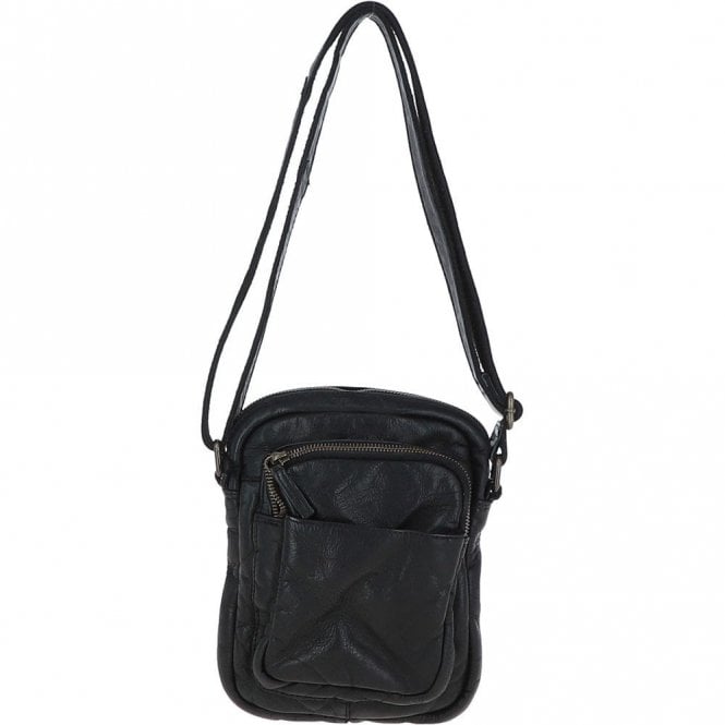 Ashwood Small Vintage Wash Leather Travel Bag Black : GIN